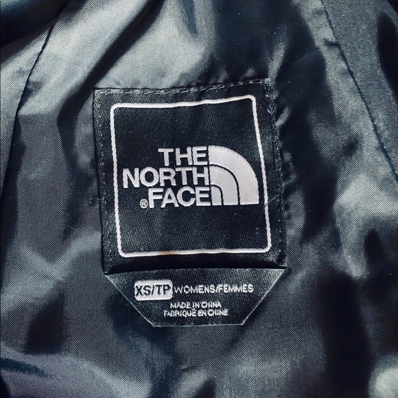 North Face HyVent Jacket with detachable hood. - Picture 4 of 6